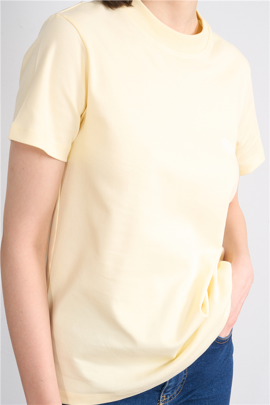 Ikoll Y26 1004963 008 Sarı İstiridye Nakışlı T-shirt