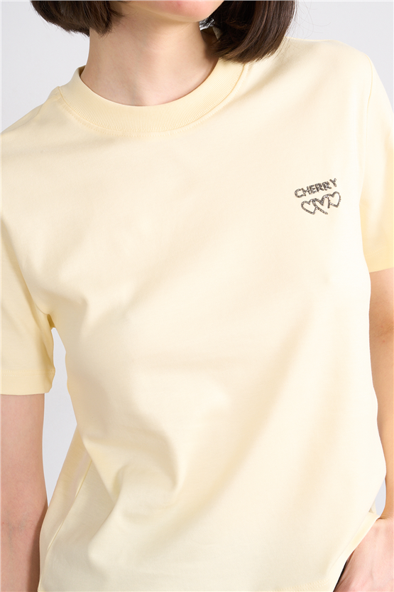 Ikoll Y26 1005114 008 Sarı Kalp Taslı T-shirt