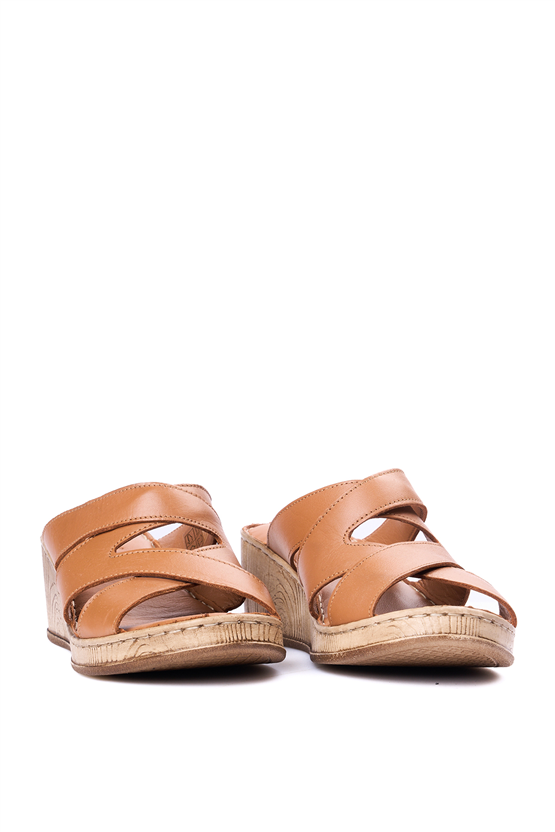 İrem 78 3643 Taba Kadın Derı Terlik