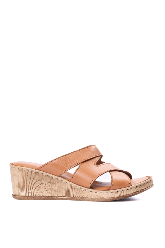 İrem 78 3643 Taba Kadın Derı Terlik