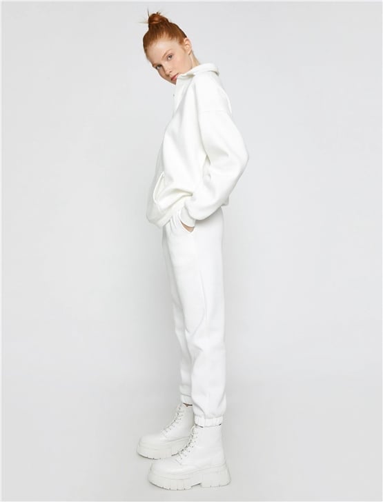 Koton 3Sal30005Ik Kırık Beyaz 001 Genç Kız Pamuk Kısa Ve Kolsuz Bluz