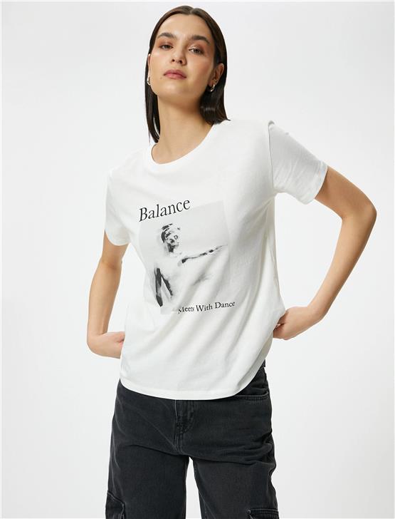 Koton 4Sak50394Ek 000 Beyaz Kadın Jersey Kısa Kollu T-Shirt