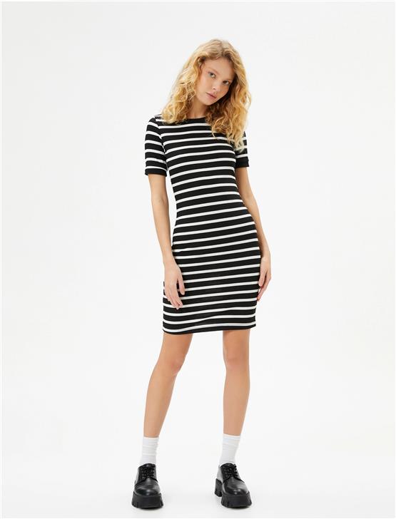Koton 4Sal80008Ik 9S9 Siyah Çizgili Genç Kız Jersey Elbise