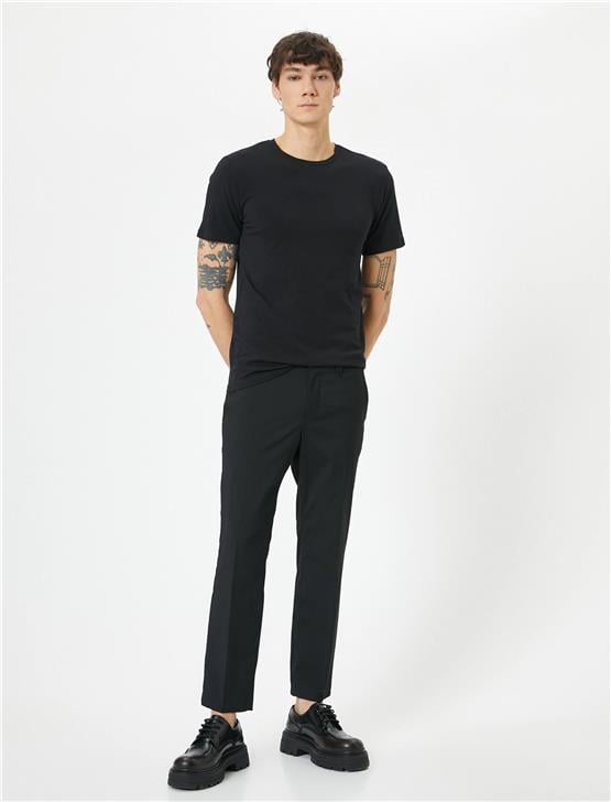 Koton 4Sam10035Hk 999 Siyah Erkek Pamuk Jersey Kısa Kollu Basic T-Shirt