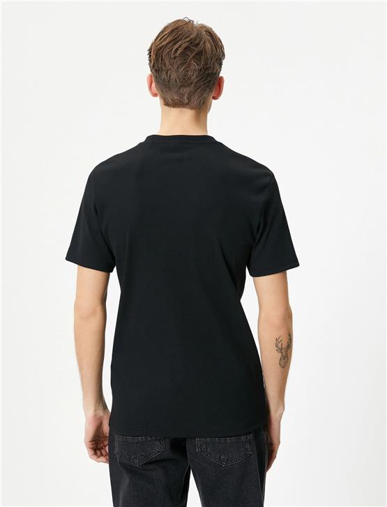 Koton 4Sam10272Hk 999 Siyah Erkek Jersey Kısa Kollu Basic T-Shirt