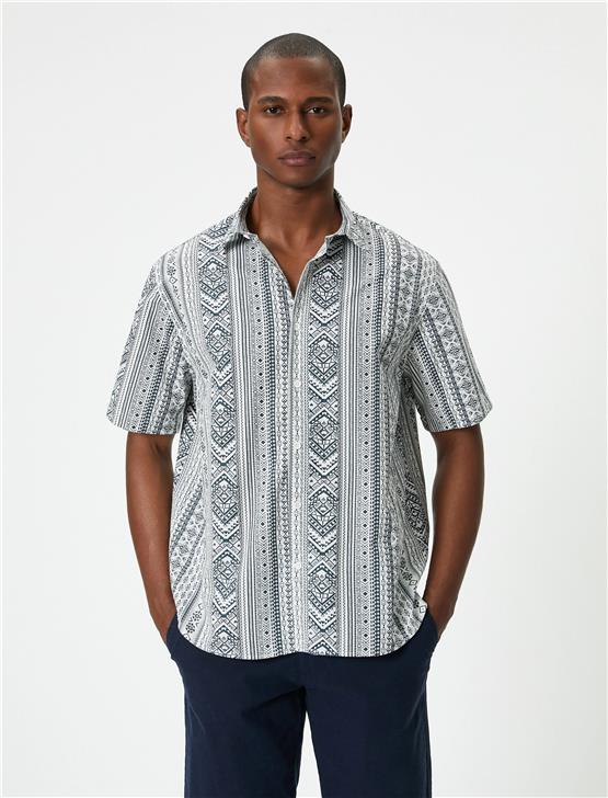 Koton 4Sam60056Hw 8D2 Yesıl Desenlı Erkek Dokuma Kısa Kollu Gomlek