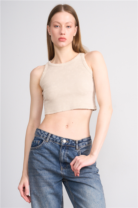 Lefon Y26 060168-K Bej Kadın Bisiklet Yaka Kolsuz Orme Kaşkorse Crop T-Shirt