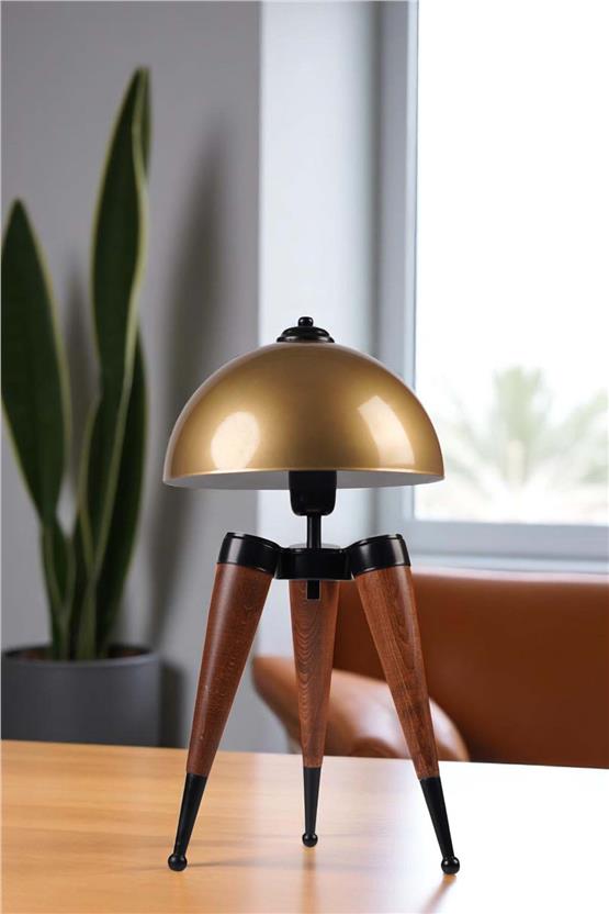 Lumexx Stil Ceviz Eskitme Retro Başlıklı Masa Lambası