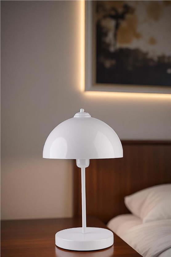 Lumexx Yeni Lungo Beyaz Masa Lambası
