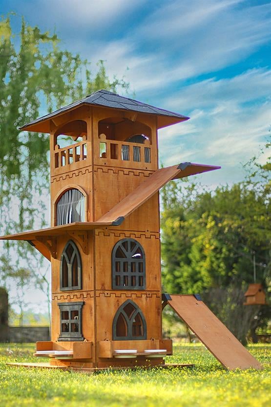 Mandu Ahşap 4 Katlı Teraslı Tırmalama ve Mama Kaplı Kedi Evi MND289 