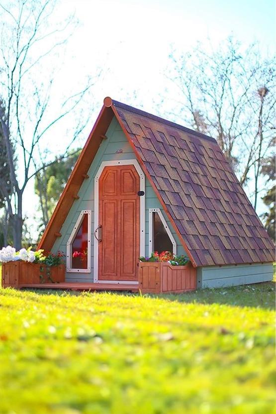 Mandu Ahşap Üçgen Çocuk Oyun Evi ( Aframe Playhouse) Mnd260