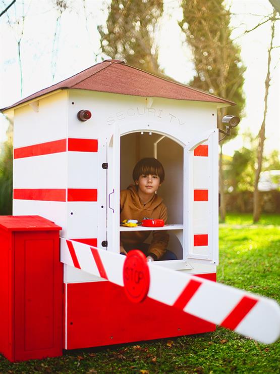 Mandu Bariyerli Ahşap Güvenlik Kulübesi (Bekçi Kulübesi) Mnd264