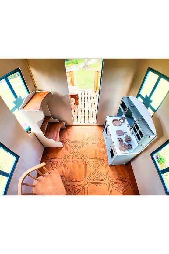 Mandu Yerden Yüksek Ahşap Ağaç Oyun Evi MND290 