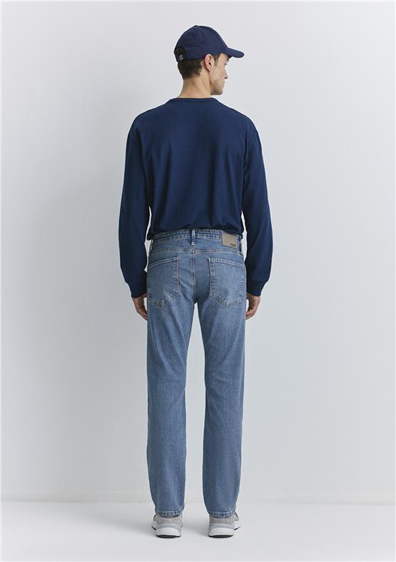 Mavı M0020289268 Hunter Dusty Shaded Urban Comfort Erkek Regular Denım Pantolon