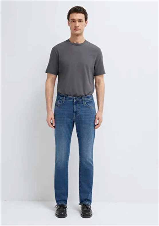 Mavı M00378A3044 Martın Dark Blue Mavı Black Erkek Regular Straıght Denım Pantolon