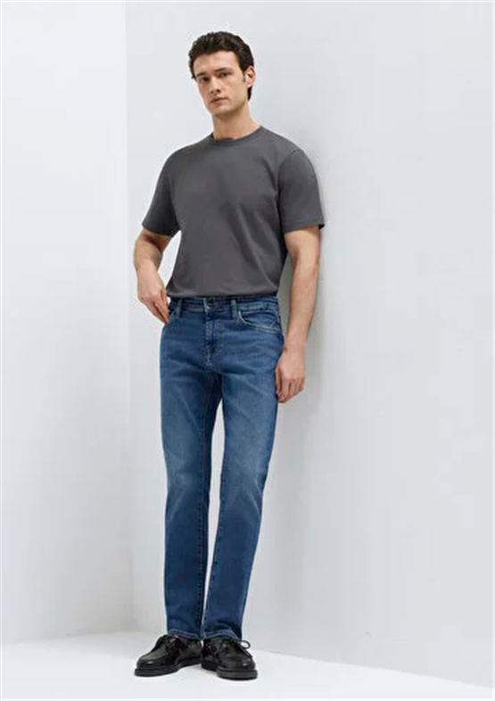 Mavı M00378A3044 Martın Dark Blue Mavı Black Erkek Regular Straıght Denım Pantolon