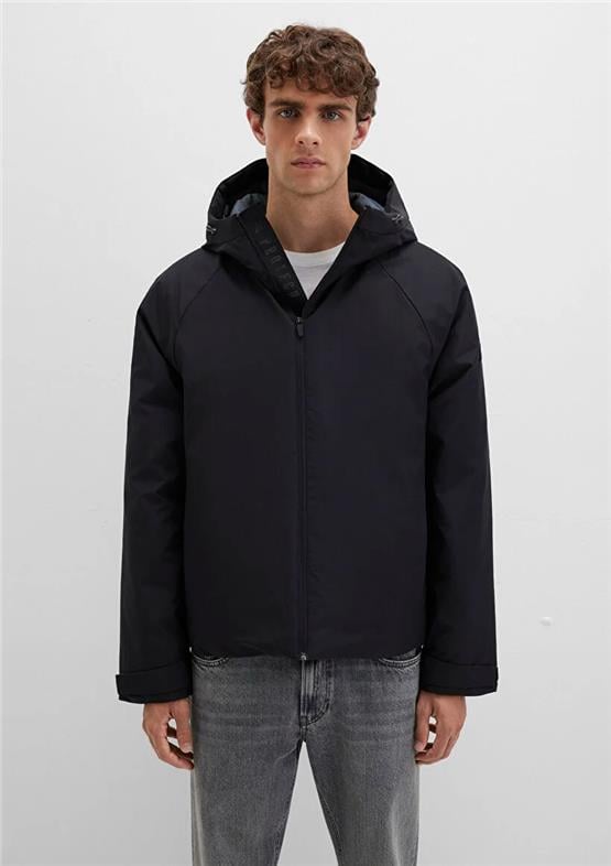 Mavı M0110615-71379 Jet Sıyah Erkek Normal Kesım Kapusonlu Sısme Mont