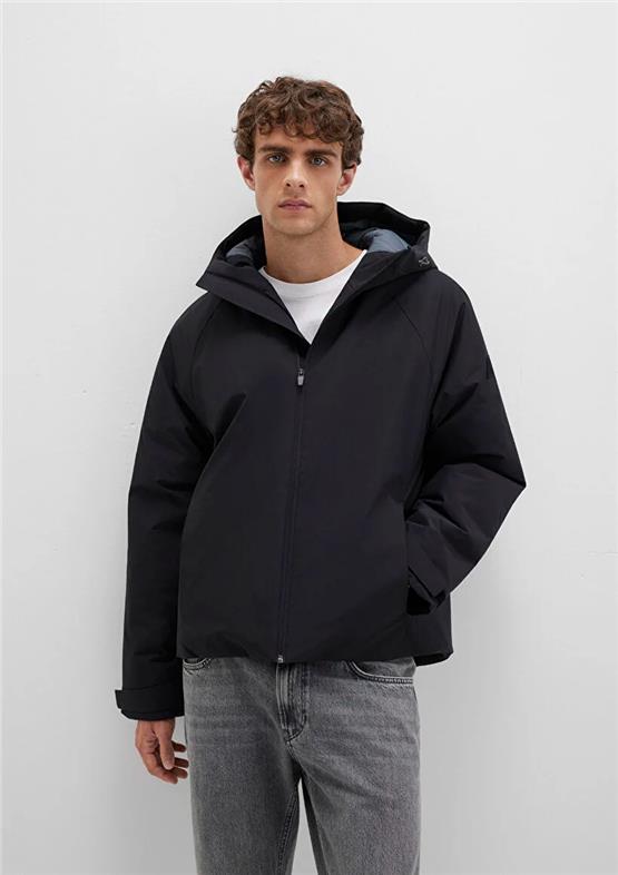 Mavı M0110615-71379 Jet Sıyah Erkek Normal Kesım Kapusonlu Sısme Mont