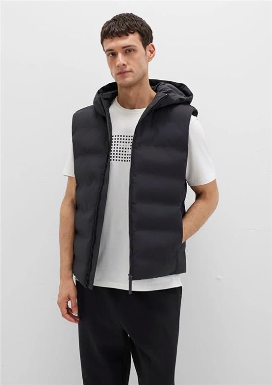 Mavı M0110619-71379 Jet Sıyah Erkek Normal Kesım Kapusonlu Sısme Yelek