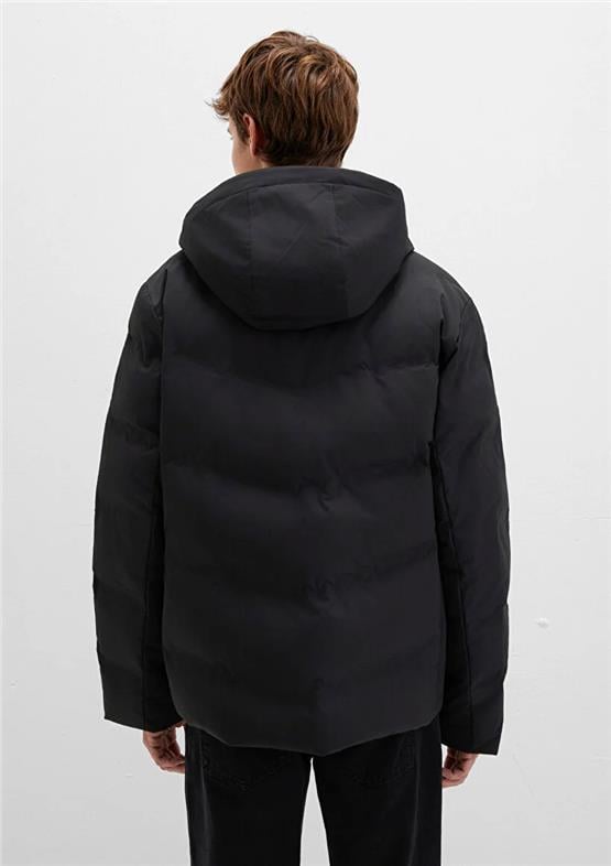 Mavı M0110651-71379 Jet Sıyah Erkek Bol Rahat Kesım Kapusonlu Sısme Mont