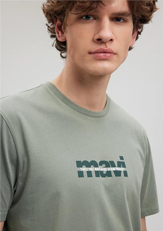 Mavi M0610943-80692 Açık Haki Erkek Regular Mavi Baskılı T-Shirt
