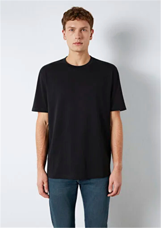 Mavı M0613199-900 Sıyah Erkek Oversıze Kısa Kol Basıc T-Shırt