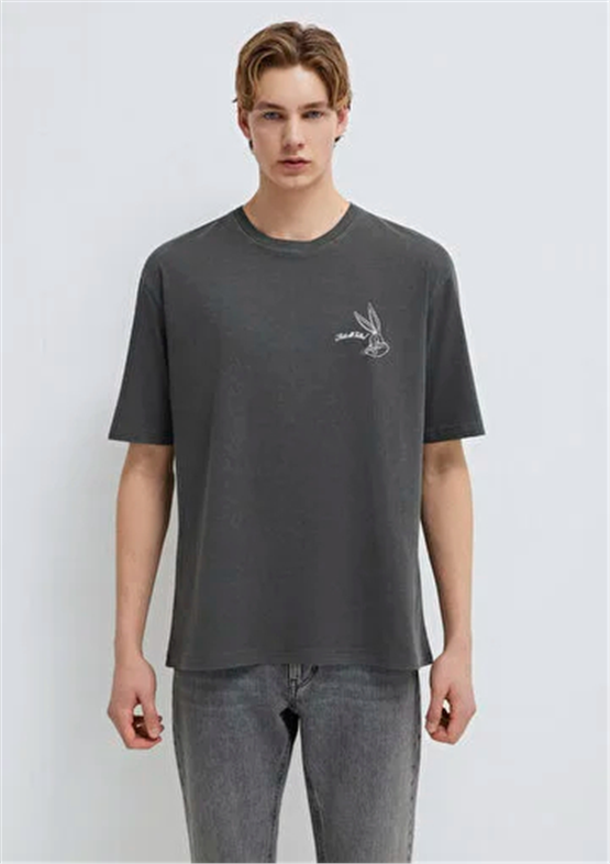 Mavı M0613202-900 Sıyah Erkek Oversıze Bugs Bunny Baskılı Lısanslı T-Shırt