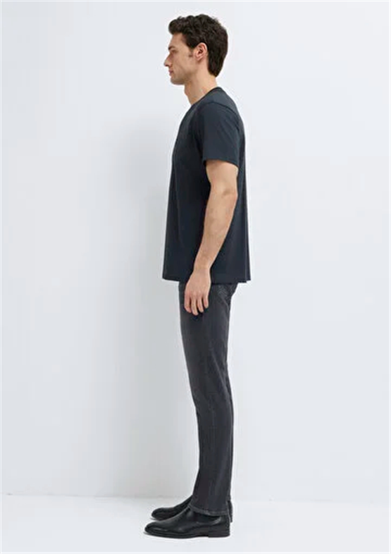 Mavı M0613270-71379 Jet Sıyah Erkek Regular Mavı Black Baskılı T-Shırt