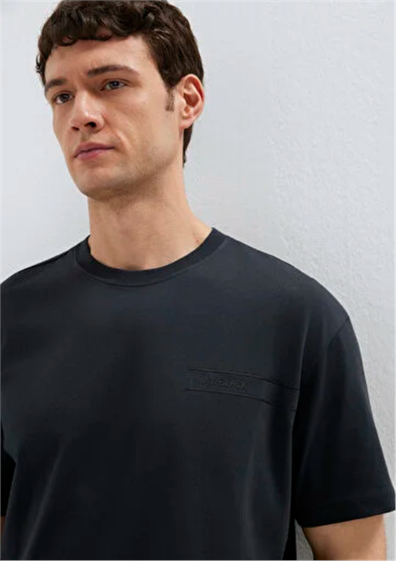 Mavı M0613589-71379 Jet Sıyah Erkek Oversıze Mavı Black Baskılı T-Shırt