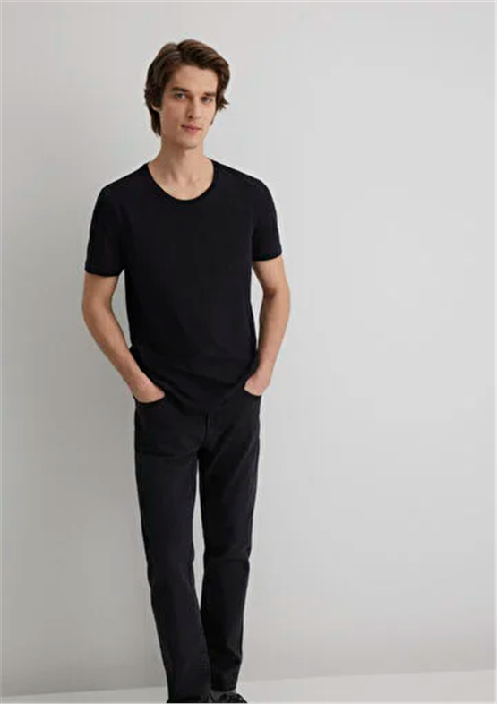 Mavi M064681-900 Siyah T-Shirt