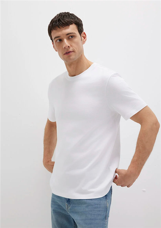 Mavı M066483-620 Beyaz Erkek Regular Kısa Kol Basıc T-Shırt