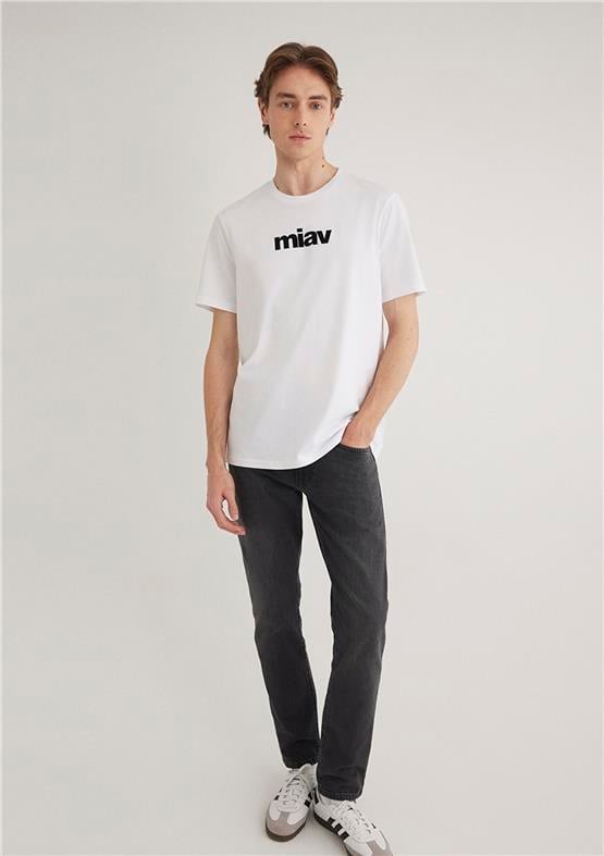 Mavı M067153-602 Beyaz Erkek Regular Mıav Baskılı T-Shırt