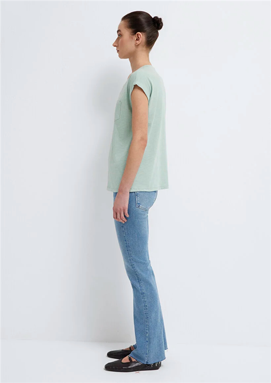Mavi Y26 M1600961-71780 Küf Yeşilı Kadın T-shirt