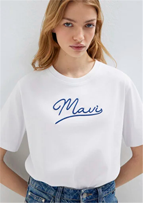 Mavi Y26 M1612421-620 Beyaz Kadın Regular Mavi Jeans Baskılı T-shirt