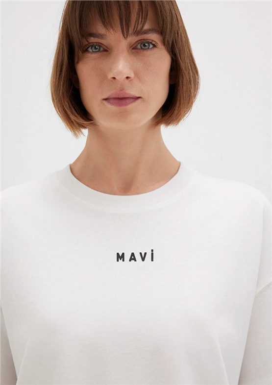 Mavi Y26 M1612518-70057 Kırık Beyaz Kadın Oversıze Mavi Baskılı T-shirt