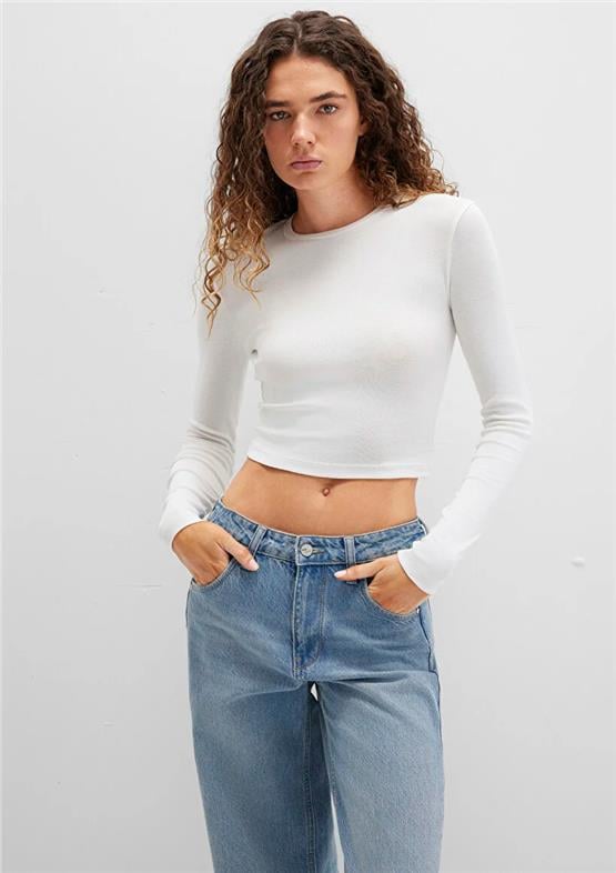 Mavı M1612822-70057 Kırık Beyaz Kadın Uzun Kollu Basıc Crop Sweatshırt