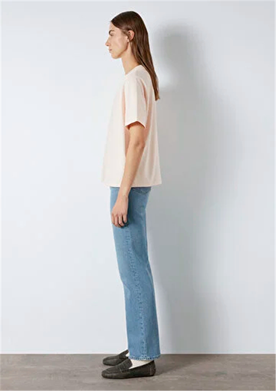 Mavi Y26 M1612829-71121 Pearl Blush Kadın Regular Logo Baskılı T-shirt