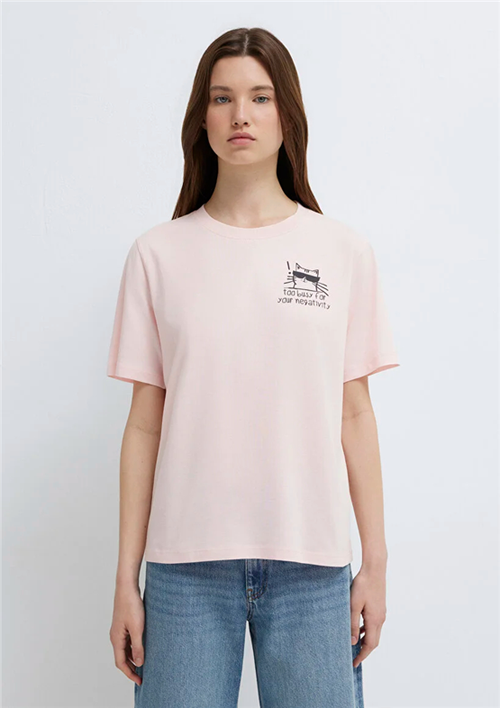 Mavi Y26 M1613727-71014 Seftalı Pembesı Kadın Regular Kedi Baskılı T-shirt