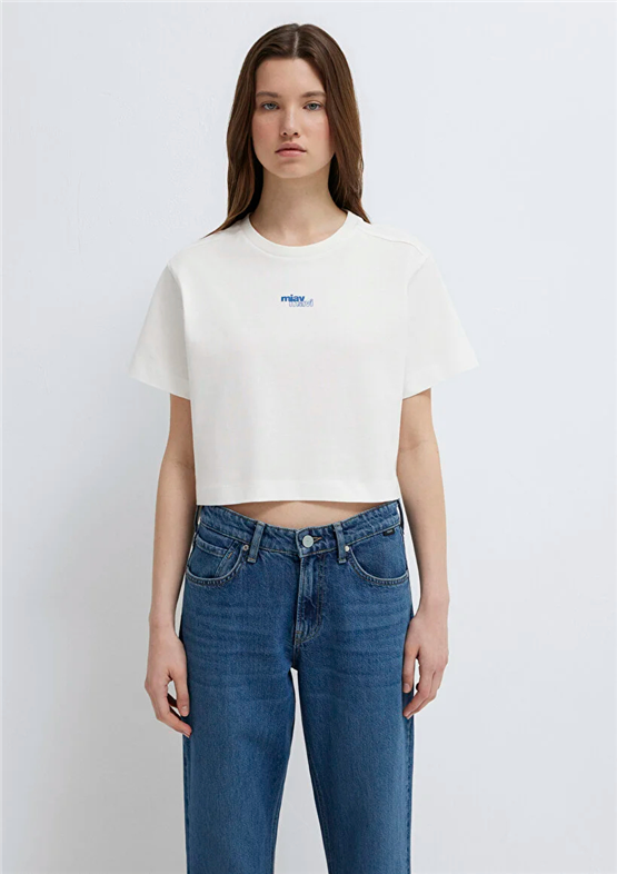 Mavi Y26 M1614091-70057 Kırık Beyaz Kadın Crop Mıav Baskılı T-shirt
