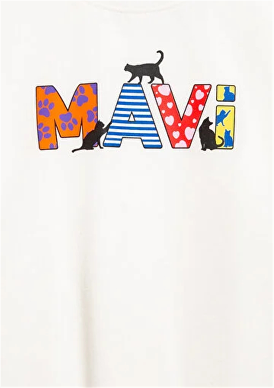 Mavı M7610426-70057 Kırık Beyaz Kız Cocuk Oversıze Mavı Logo Baskılı T-Shırt