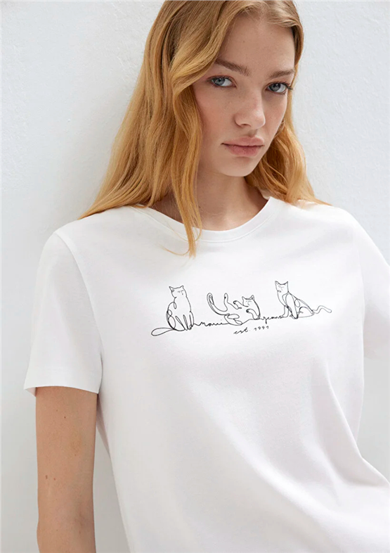 Mavi Y26 M1613721-620 Beyaz Kadın Slim Kedi Baskılı T-shirt