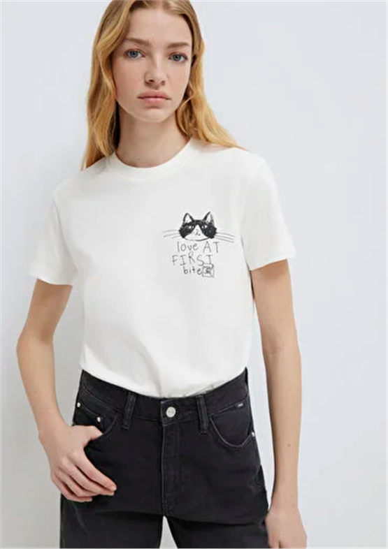 Mavi Y26 M1613723-70057 Kırık Beyaz Kadın Slim Kedi Baskılı T-shirt