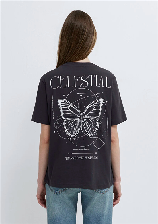Mavi Y26 M1613871-70087 Komur Kadın Regular Kelebek Baskılı T-shirt