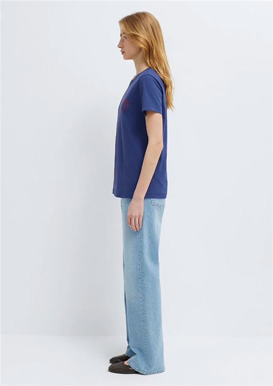 Mavi Y26 M1613873-70498 Derın Lacivert Kadın Slim Kedi Baskılı T-shirt