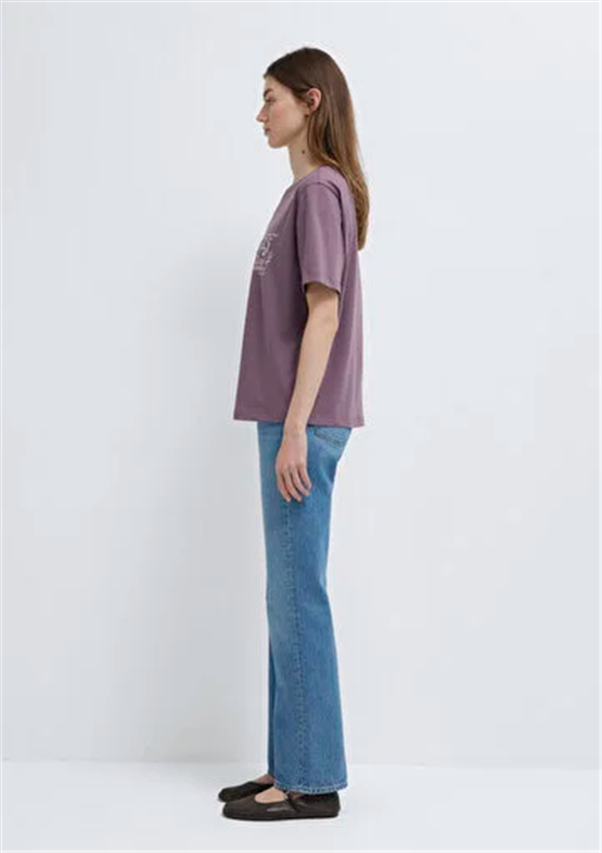 Mavi Y26 M1613875-70648 Flınt Kadın Regular Kedi Baskılı T-shirt