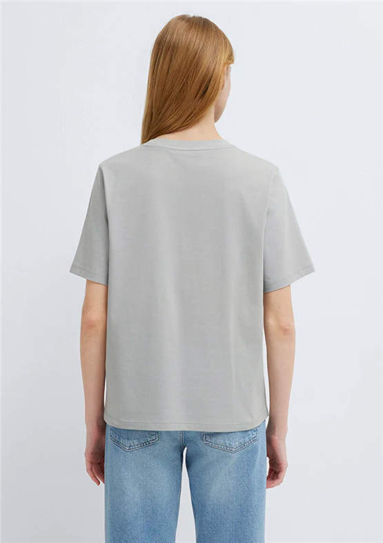 Mavi Y26 M1613876-70075 Açık Gri Kadın Regular Kedi Baskılı T-shirt