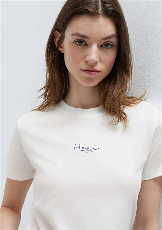 Mavi Y26 M1613900-70057 Kırık Beyaz Kadın Slim Mavi Baskılı T-shirt