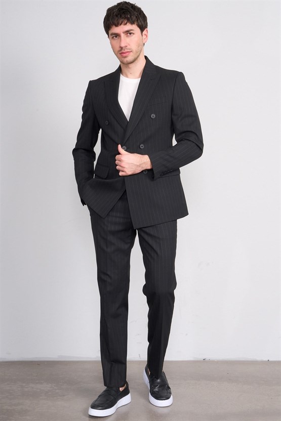 Mentality 9234 Erkek Kırlangıç Yaka Slim Fit Kruvaze Takım Elbise Siyah