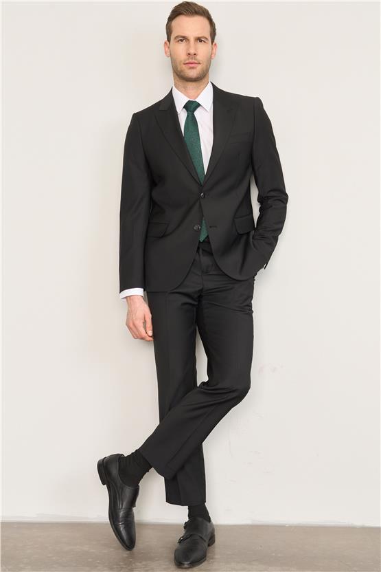 Mentality 9554 Altınyıldız Sivri Yaka Çift Yırtmaçlı Slimfit Takım Elbise Siyah