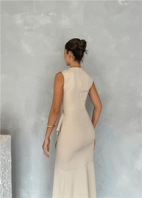 Nesil Y26 Eu3151 Bej Kadın Volanlı Asimetrik Elbise S-Xl